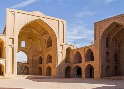 دیدنی های زواره ؛شهر تاریخی و کویری اصفهان