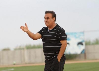 ادامه همکاری فرهاد کاظمی با باشگاه بادران