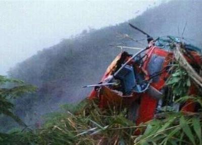 سقوط بالگرد امداد ونجات در اندونزی 8 کشته در پی داشت