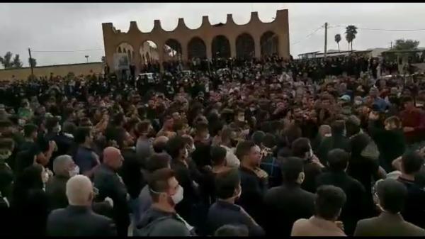 خبرنگاران 25 نفر در یک مراسم ترحیم در باغملک کرونایی شدند خبرنگاران 25 نفر در یک مراسم ترحیم در باغملک کرونایی شدند