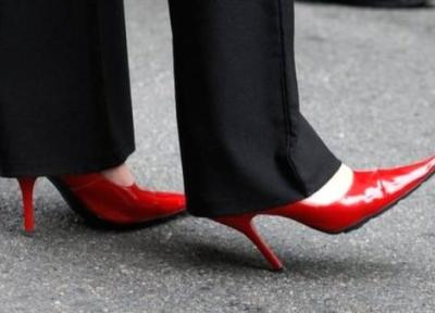 پوشیدن کفش پاشنه بلند در ادارات کانادا ممنوع شد!