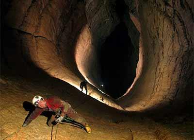 غار پراو، خطرناک ترین غار ایران