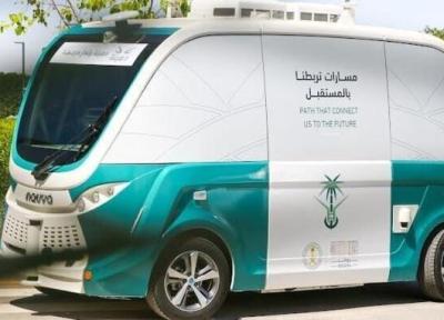 آزمایش اولین تاکسی بدون راننده در عربستان